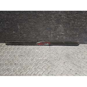 68103096AC RASCHIAVETRO INTERNO POSTERIORE DESTRO JEEP CHEROKEE 5 (KL)(2013 >)