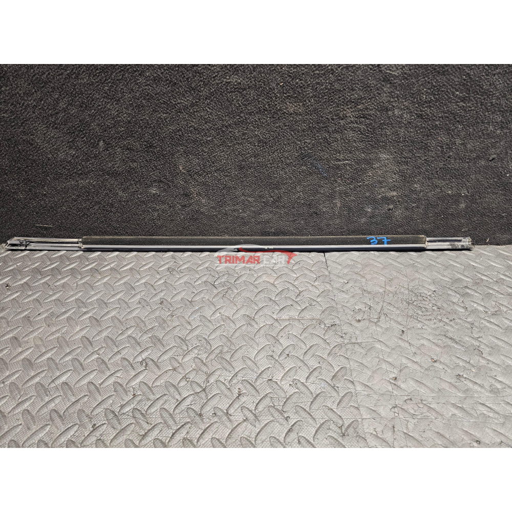 RASCHIAVETRO ESTERNO POSTERIORE SINISTRO LAND ROVER RANGE ROVER EVOQUE (L538)(2011 >)