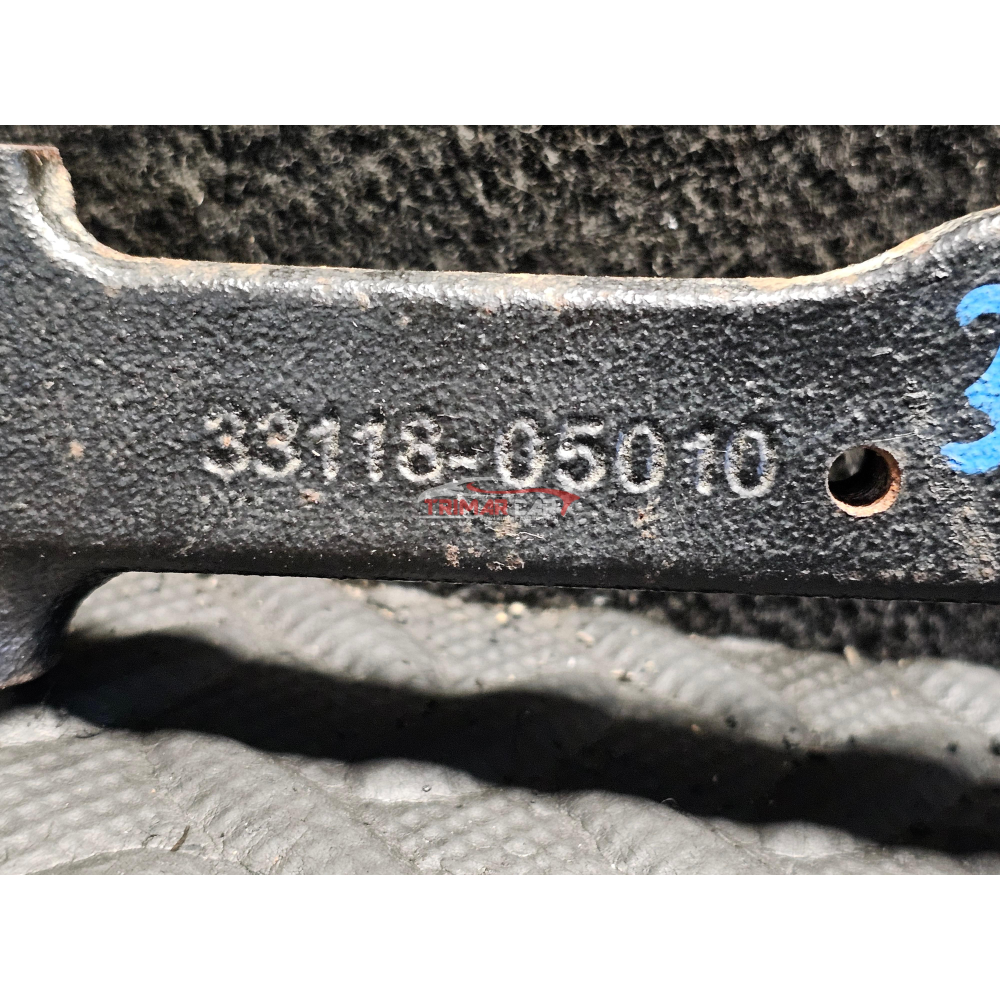 33118-05010 SUPPORTO CAMBIO MOTORE RAV4 IV TOYOTA AURIS (E18)(2012 >) 2.0 D-4D 124CV 91KW 1AD