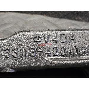 33118-42010 SUPPORTO MOTORE TOYOTA RAV4 3 III (A3)(2005-2013) 2.2D 4WD 177CV 130KW