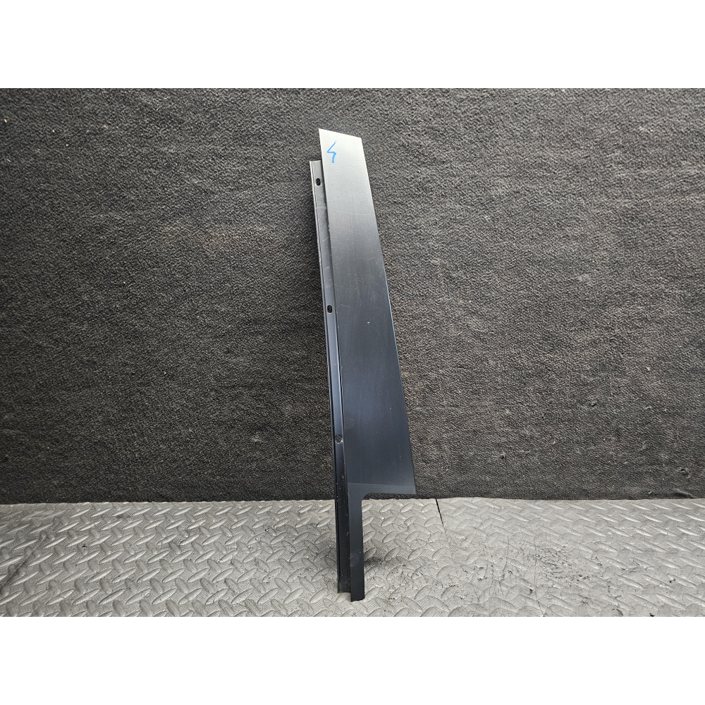 51357205750 MODANATURA SPORTELLO POSTERIORE DESTRO BMW X3 (F25)(2010-2017) xDrive 30D 258CV 190KW N57D30A