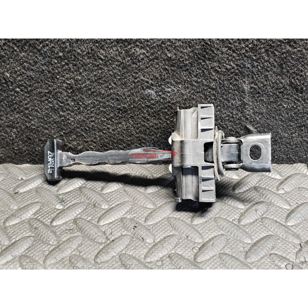 TIRANTE FERMAPORTA POSTERIORE DX DESTRO VOLKSWAGEN T-ROC (A11)(2017 >) 2.0 TDI 4motion 150CV 110KW DTTC