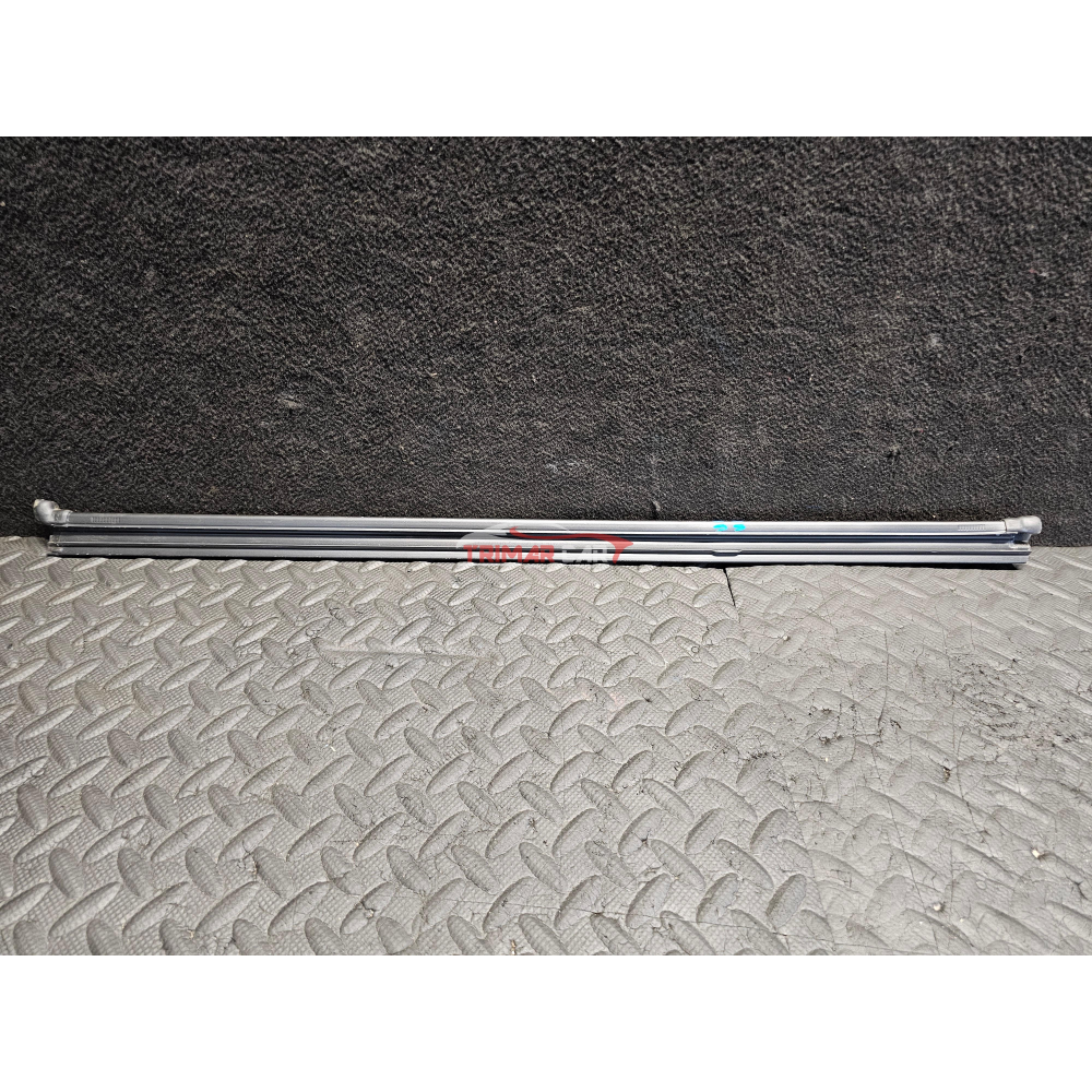 2GA839479B5AP RASCHIAVETRO INTERNO POSTERIORE DESTRO VOLKSWAGEN T-ROC (A11)(2017 >) 2.0 TDI 4motion 150CV 110KW DTTC