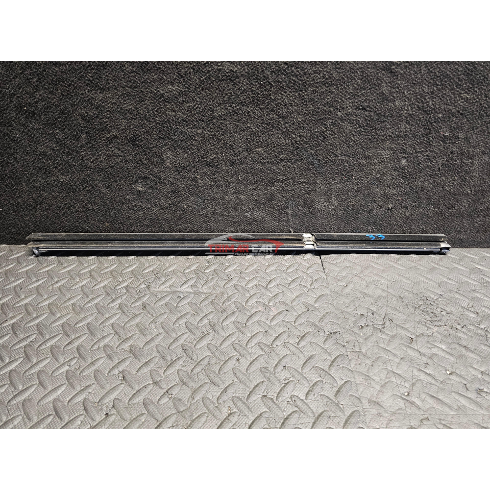 2GA839479B5AP RASCHIAVETRO INTERNO POSTERIORE DESTRO VOLKSWAGEN T-ROC (A11)(2017 >) 2.0 TDI 4motion 150CV 110KW DTTC