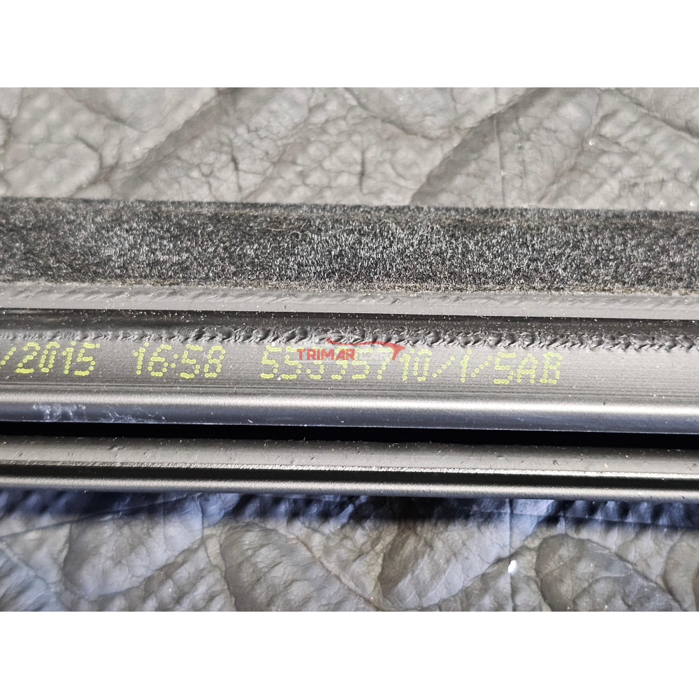 55395715AB RASCHIAVETRO INTERNO ANTERIORE DESTRO JEEP WRANGLER 3 (JK)(2007-2018) 3.6 V6