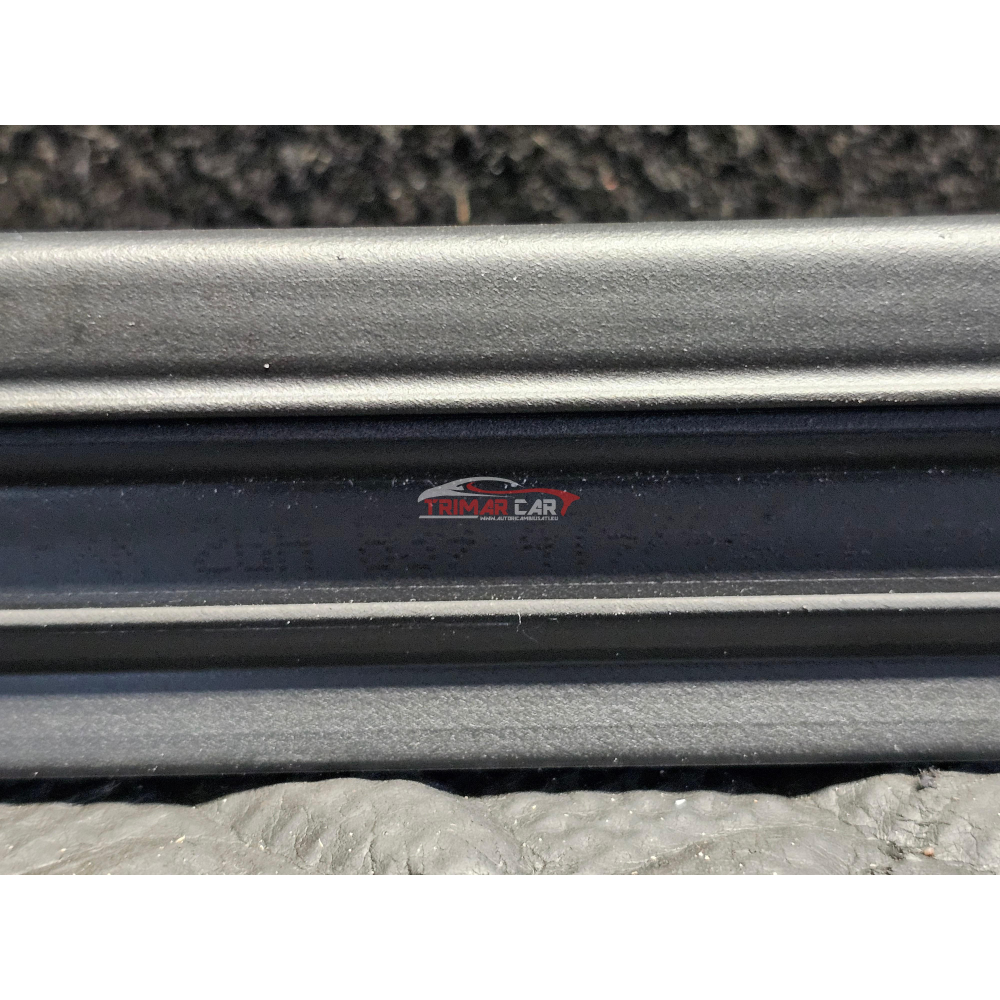 2GA839479B5AP RASCHIAVETRO INTERNO POSTERIORE DESTRO VOLKSWAGEN T-ROC (A11)(2017 >) 2.0 TDI 4motion 150CV 110KW DTTC