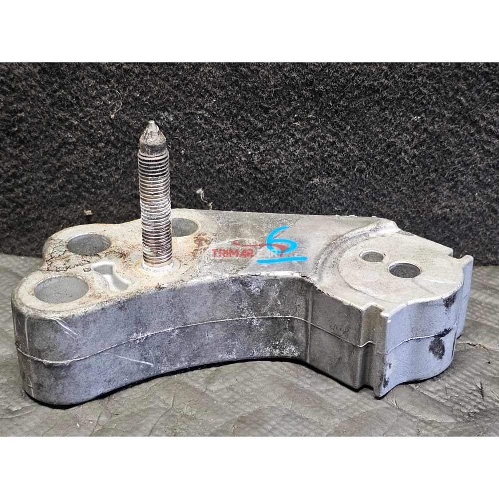 SUPPORTO MOTORE TOYOTA RAV4 3 III (A3)(05-13) 2.2D 136CV 100KW 2AD