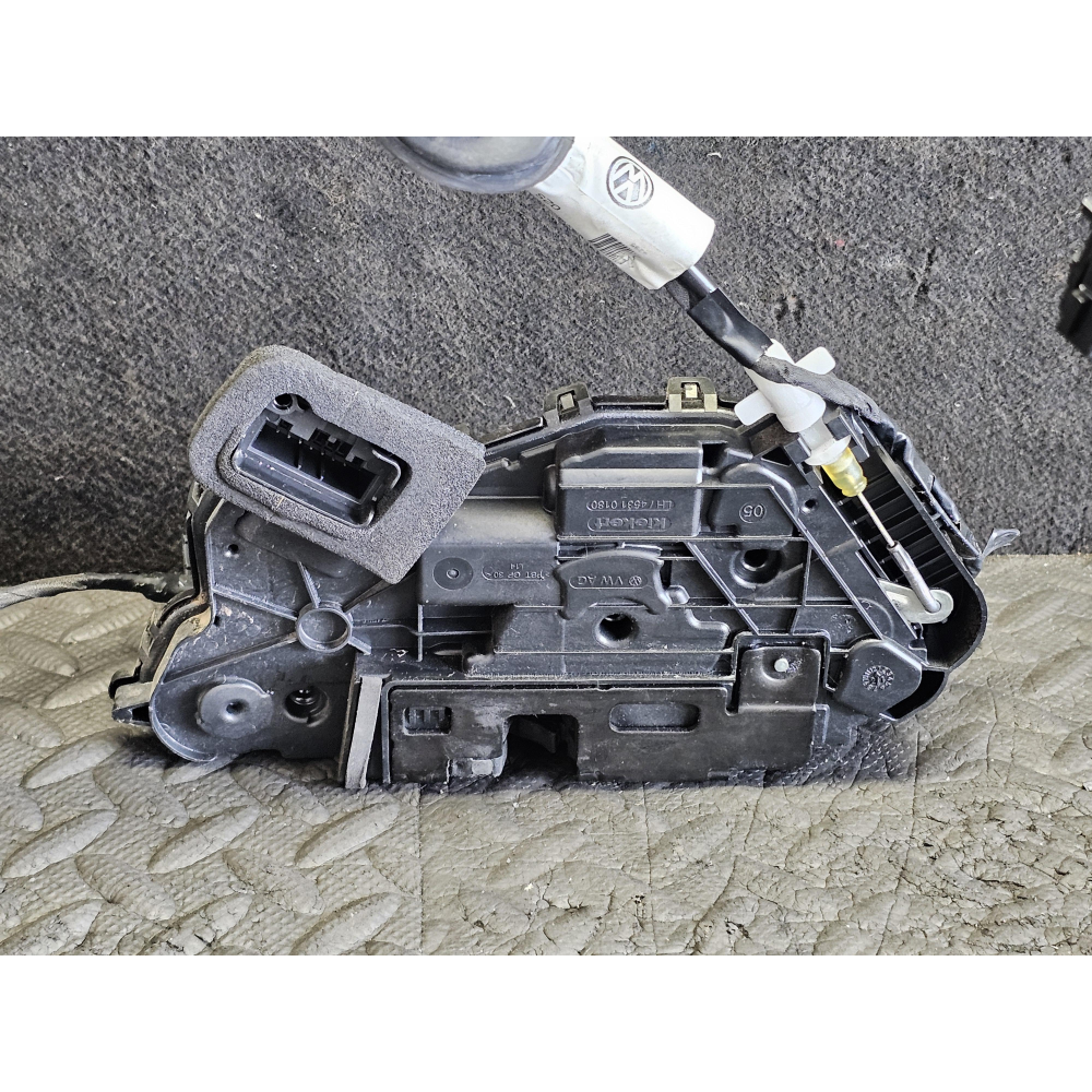 5TB837015C SERRATURA SPORTELLO ANTERIORE SINISTRA 7PIN VOLKSWAGEN T-ROC (A11)(2017>) 2.0 TDI 4motion 150CV 110KW DTTC