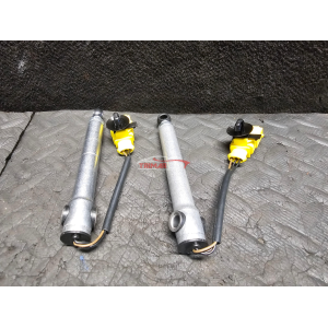 8V0823823F 500293625 COPPIA ATTUATORI ATTUATORE COFANO ANTERIORE AUDI A3 (8V1,8VK)(2012 >)