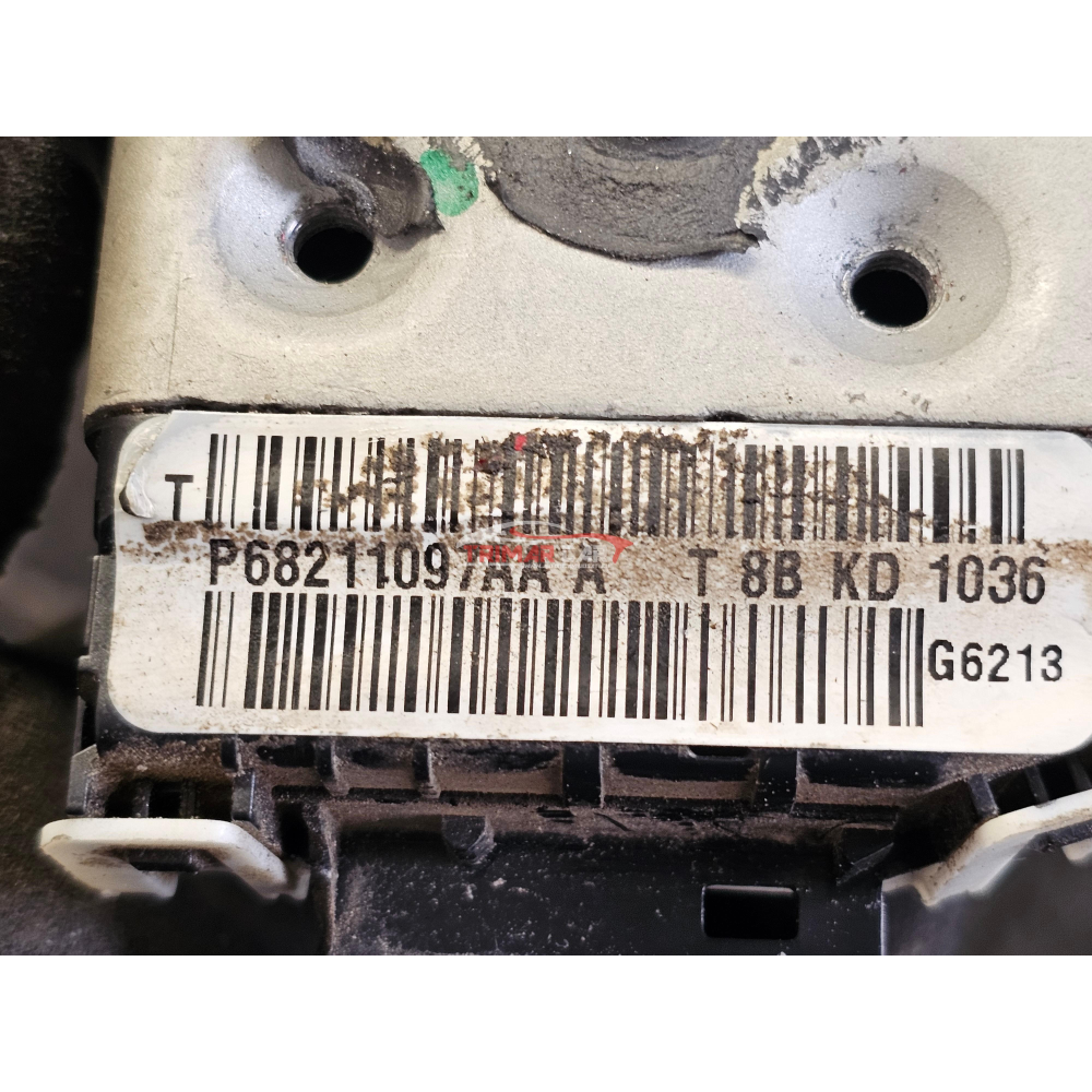 68211097AA SERRATURA SPORTELLO ANTERIORE SINISTRA JEEP CHEROKEE 5 (KL)(2013 IN POI) 2.2 CRD