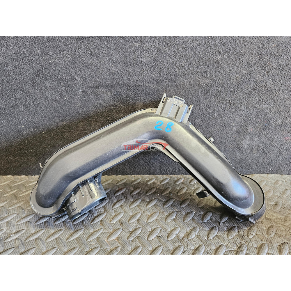 04C145673B TUBO MANICOTTO INTERCOOLER TURBO AUDI A1 Q2 VW GOLF VII 7 POLO T-ROC 1.0TB 