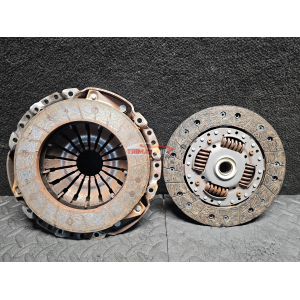 301016758R KIT DISCO FRIZIONE SPINGIDISCO DACIA DUSTER RENAULT CLIO 3 MEGANE III 1.5DCI K9K