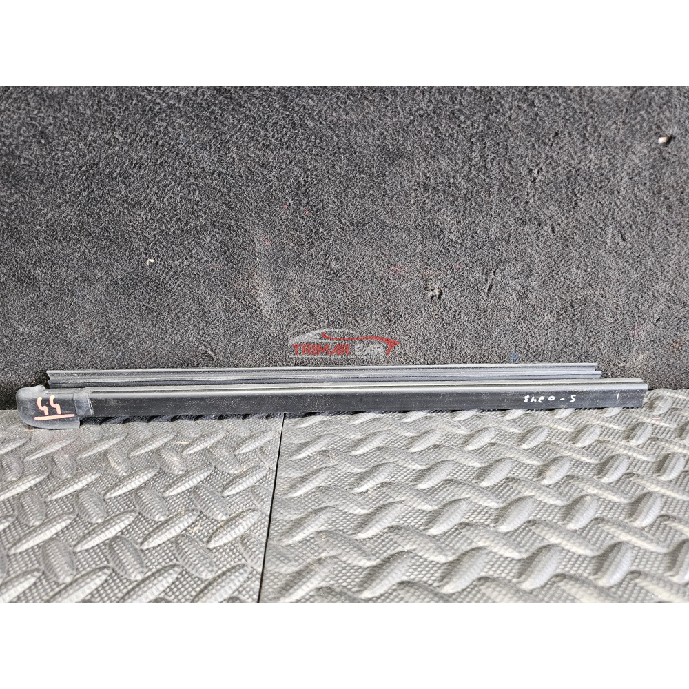 68271682 RASCHIAVETRO INTERNO POSTERIORE DESTRO JEEP WRANGLER 4 IV (JL)(2017>)