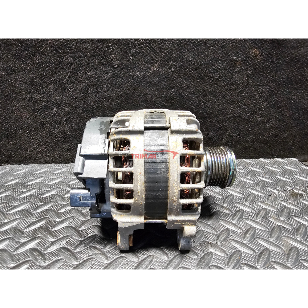 0125811090 ALTERNATORE VW SEAT AUDI SKODA