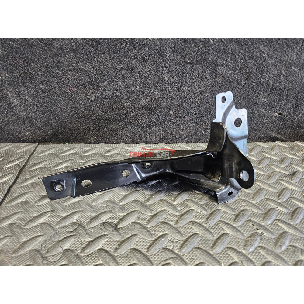 231C69660R SUPPORTO STAFFA VARIE ARKANA RENAULT CAPTUR (HF)(2020>) 1.6E-TECH 2021 IBRIDO H4MC6