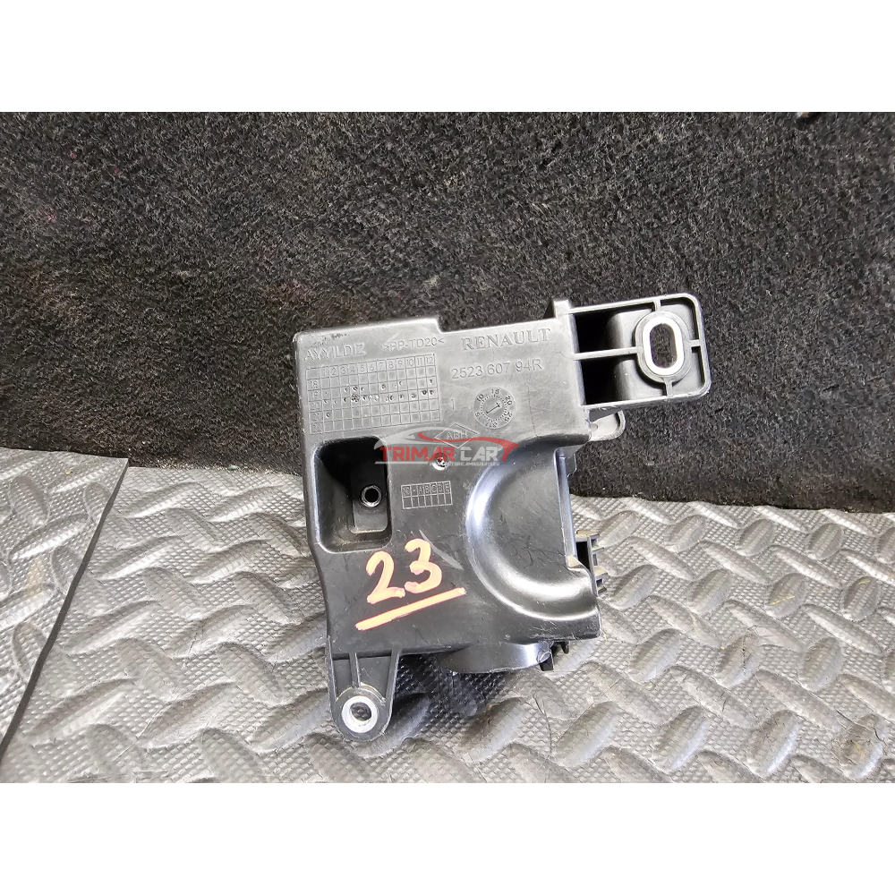 252360794R CENTRALINA SCATOLA PORTAFUSIBILI RENAULT CAPTUR (HF)(2020>) 1.6E-TECH 2021 IBRIDO H4MC6