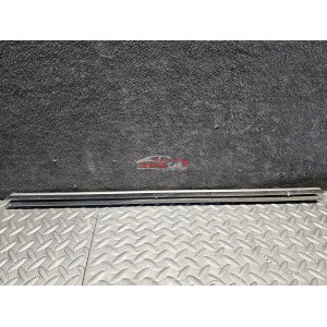 7349639 51337349639 RASCHIAVETRO INTERNO ANTERIORE SINISTRO BMW X1 (F48)(2014>) XDRIVE18D 110KW 150CV B47C20B