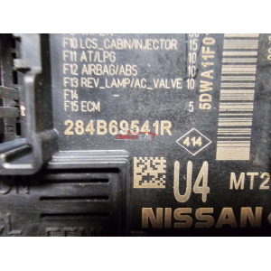 284B69541R CENTRALINA SCATOLA PORTAFUSIBILI CLIO V RENAULT CAPTUR (HF)(2020>) 1.6E-TECH 2021 IBRIDO H4MC6