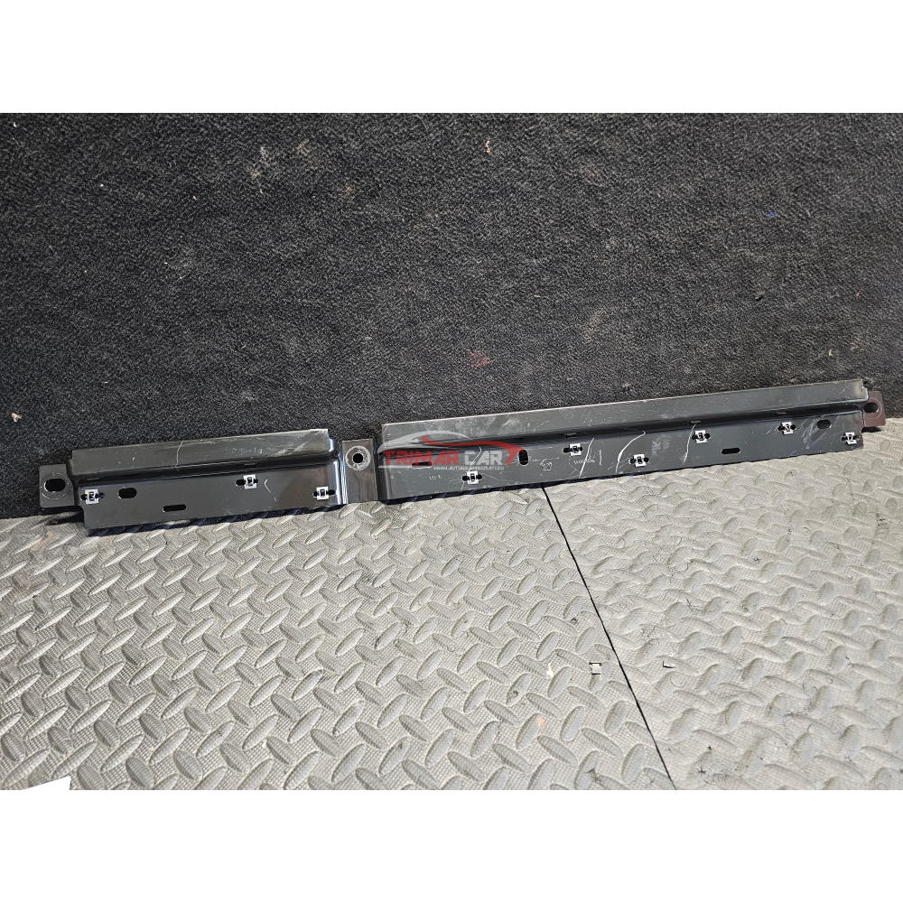 68335706AB K68335706AB STAFFA SEDILI POSTERIORI JEEP WRANGLER 4 IV (JL)(2022)