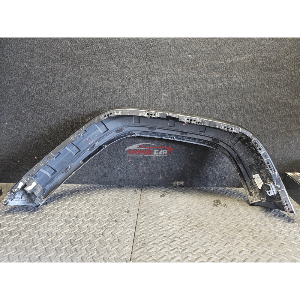 6AD86DX8AG FASCIONE PASSARUOTA POSTERIORE DESTRO JEEP WRANGLER 4 IV (JL)(2022)