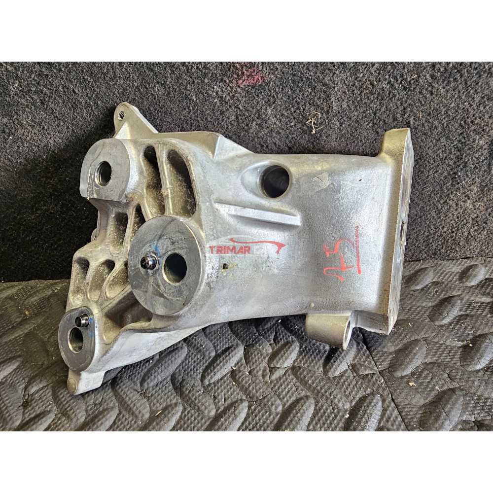 670051247 SUPPORTO MOTORE DESTRO ALFA ROMEO STELVIO 2.9 QUADRIFOGLIO