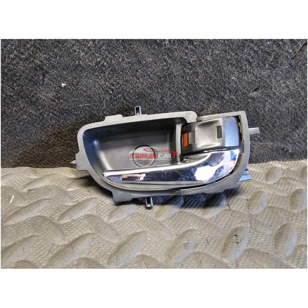 692050D270 MANIGLIA INTERNA ANTERIORE DESTRA TOYOTA YARIS 3 III (P13)(2013)