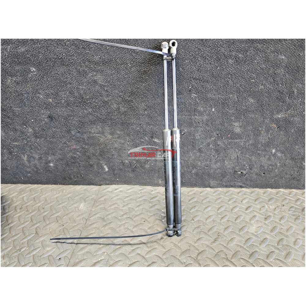 68960-0W620 2X AMMORTIZZATORI COFANO PORTELLONE POSTERIORE TOYOTA YARIS 3 III (P13)(2013)