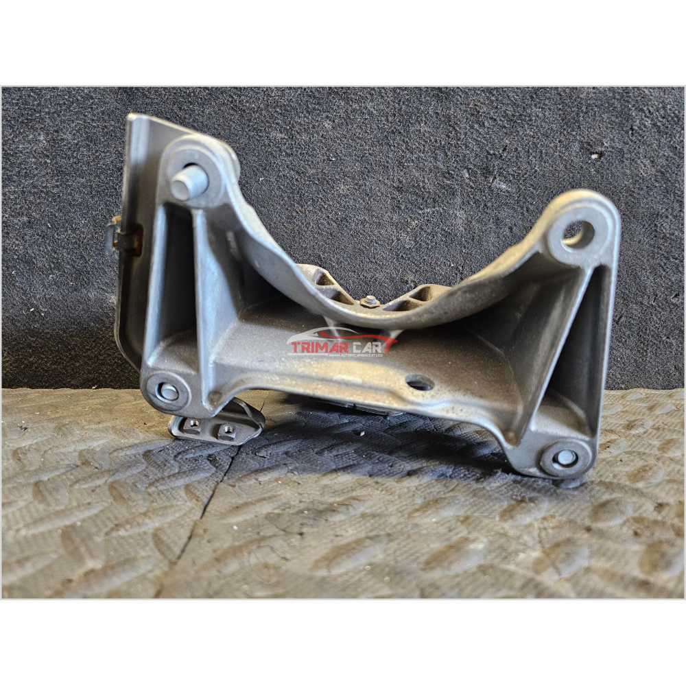 6761107 22316761107 SUPPORTO CAMBIO MOTORE BMW E60 E61 530D