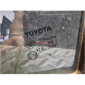 682160D040 VETRO CRISTALLO FISSO PORTA ANTERIORE SINISTRO TOYOTA YARIS 3 (P13)2011> 