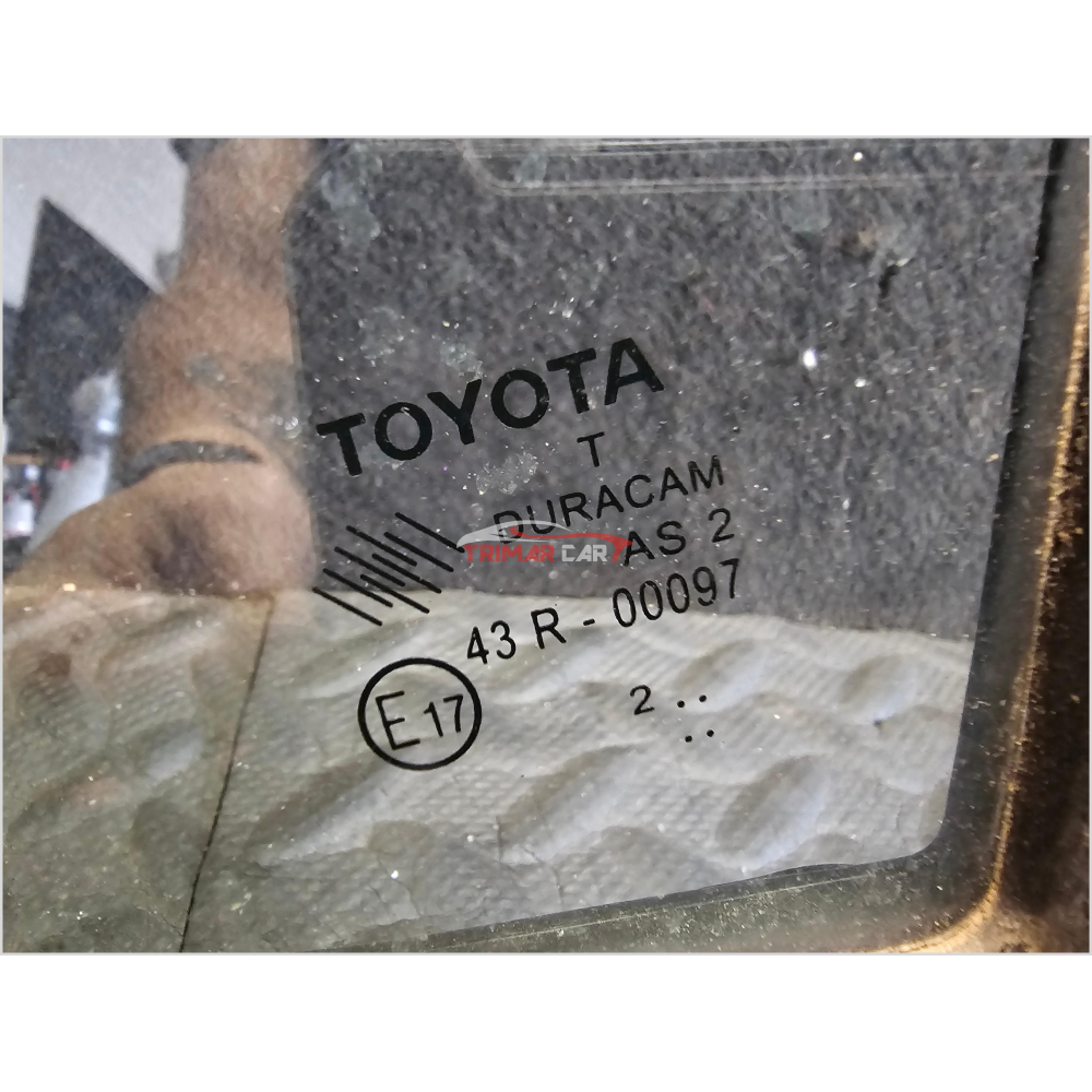 682160D040 VETRO CRISTALLO FISSO PORTA ANTERIORE SINISTRO TOYOTA YARIS 3 (P13)2011> 