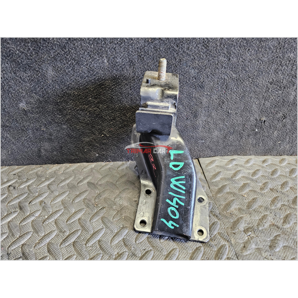 SUPPORTO MOTORE PIAGGIO PORTER 1.4 D 38CV 28KW  LDW1404