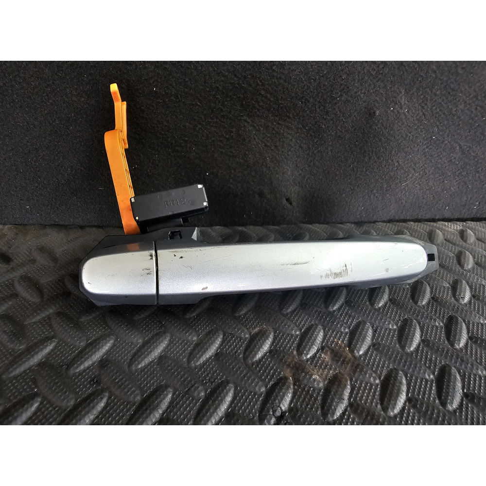 MANIGLIA ESTERNA POSTERIORE DESTRA DAIHATSU TERIOS 2 (J2)(2006 >)   