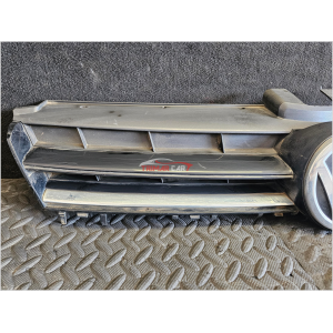5G0853653E 5G0853651L MASCHERINA GRIGLIA ANTERIORE VW GOLF 7 VII (2013>)