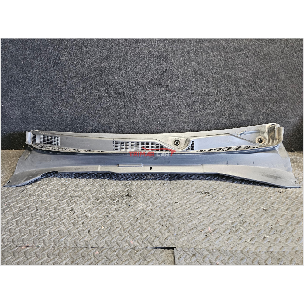 5UT09TRMAC 5UT09RXFAC GRIGLIA GOCCIOLATOIO SOTTO PARABREZZA JEEP COMPASS (MP,M6)(2016 >)