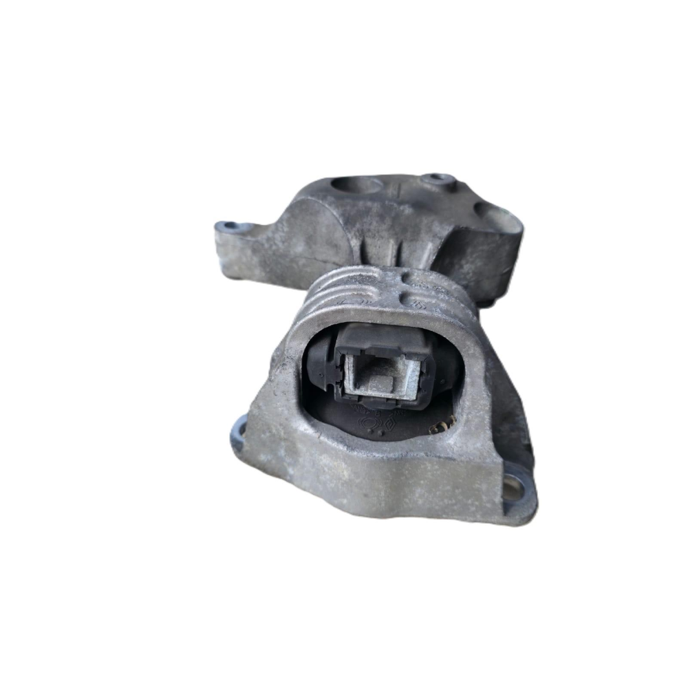 8200805809 SUPPORTO MOTORE RENAULT DACIA DUSTER (2010>) 1.5 DCI 107CV 79KW K9K896