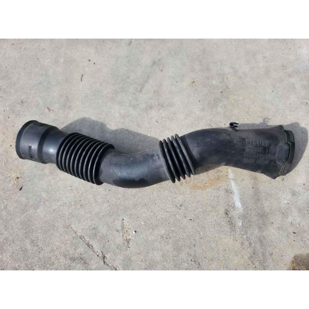 165555736R TUBO MANICOTTO ASPIRAZIONE ARIA SANDERO DACIA DUSTER (2010>) 1.5 DCI 107CV 79KW K9K896