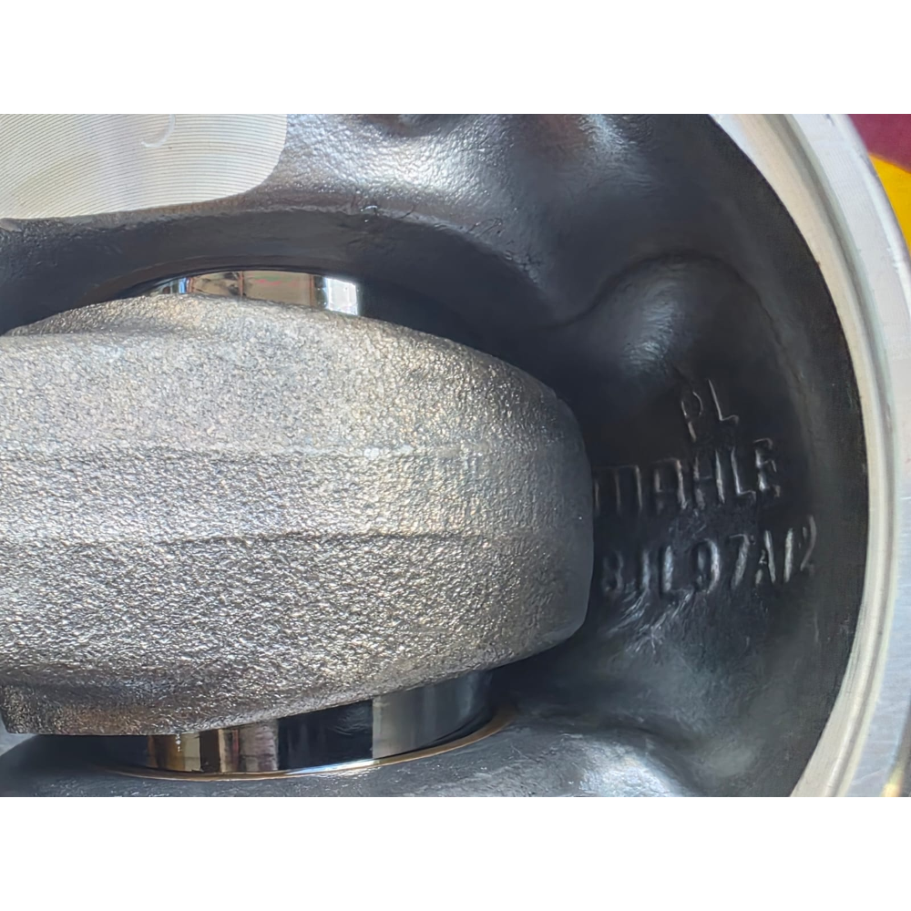 81L97A12 KIT 4 PISTONI + BIELLE AUDI Q5 (8RB)(2008>) A4 A5 Q3 SEAT EXEO 2.0TDI CGL