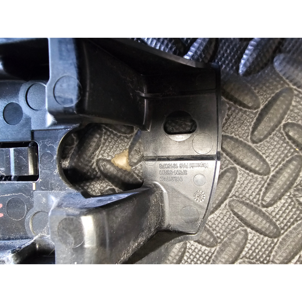 3F501-86R10 STAFFA CENTRALINA SENSORE PUNTO CIECO SUZUKI VITARA 3 (LY)(2015>)