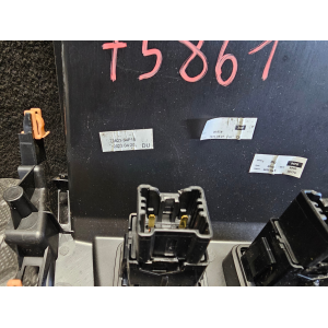 73823-54P10  37850-61M00 INTERRUTTORE RISCALDAMENTO SEDILE SUZUKI VITARA 3 (LY)(2015>) 1.5Hybrid AllGrip 4X4 116CV 85KW K15C