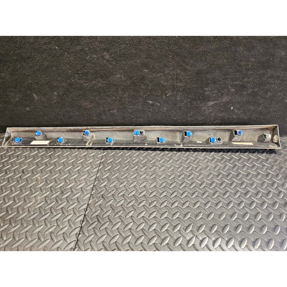 51138064793 FASCIONE PASSARUOTA ANTERIORE SINISTRO BMW X3 (G01)(2017>)