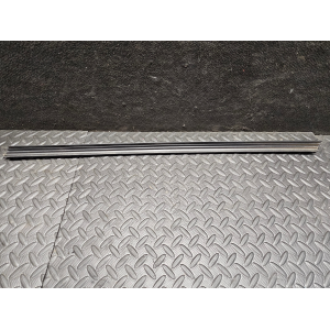 A1567250565 RASCHIAVETRO INTERNO ANTERIORE DESTRO MERCEDES CLASSE GLA (X156)(2013>)