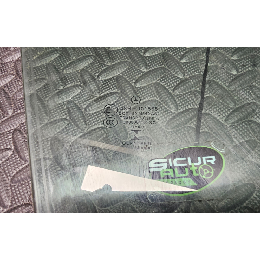 VETRO SCENDENTE PORTA ANTERIORE DESTRA MERCEDES CLASSE GLA (X156)(2013>)