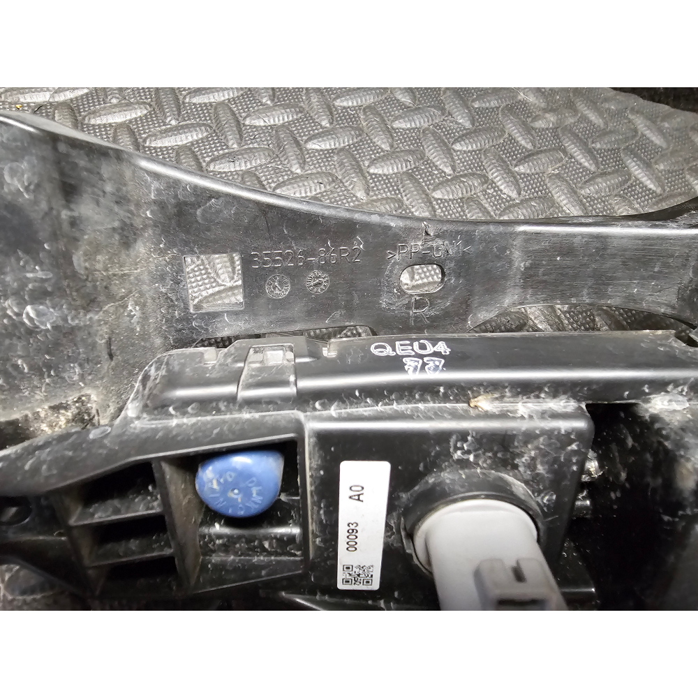 35526-86R2 35501-79R01 FARO FANALE FENDINEBBIA DESTRO SUZUKI VITARA 3 (LY)(2015>)