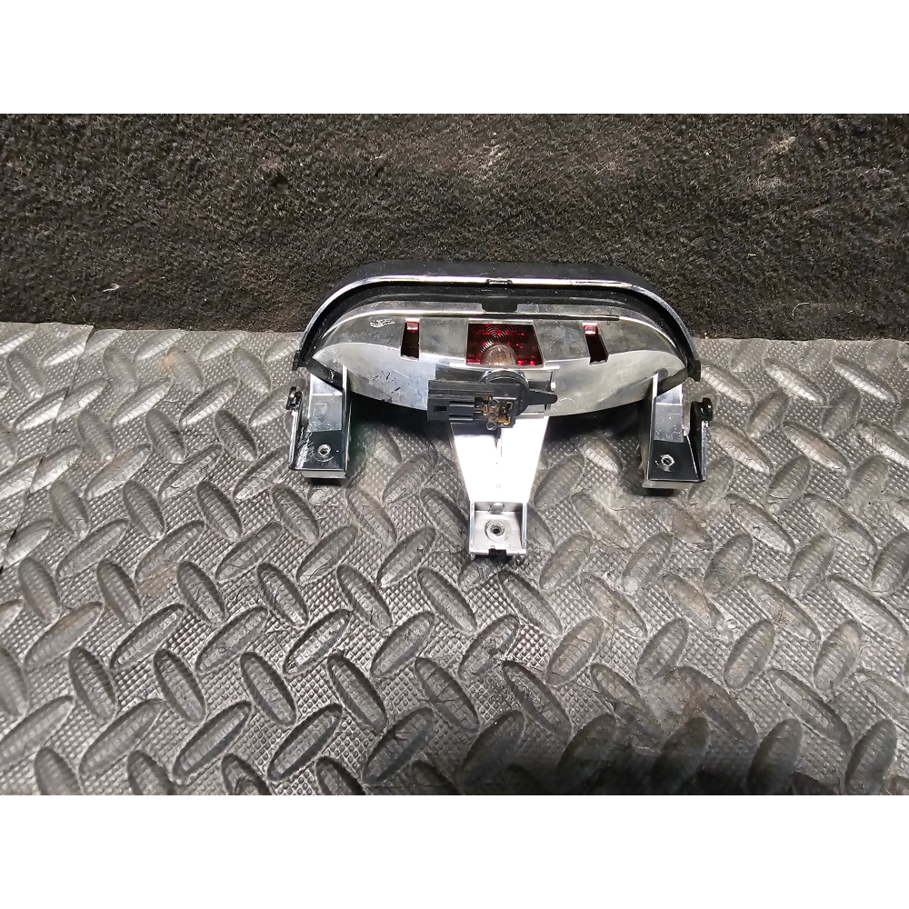 265900027R FANALE TERZO STOP POSTERIORE DACIA DUSTER (2010>)