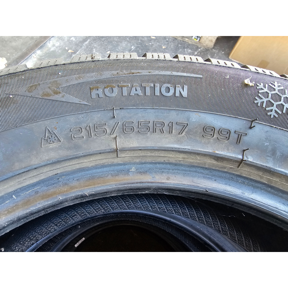 215/65R17 TRENO 4 GOMME PNEUMATICI TERMICI INVER ECOVISION PARI AL NUOVO