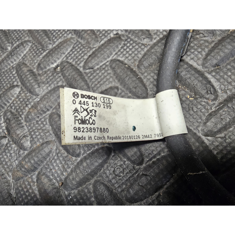 0445130199 9823897880 TUBO CARBURANTE INIETTORI CITROEN PEUGEOT 208 1.6HDI 