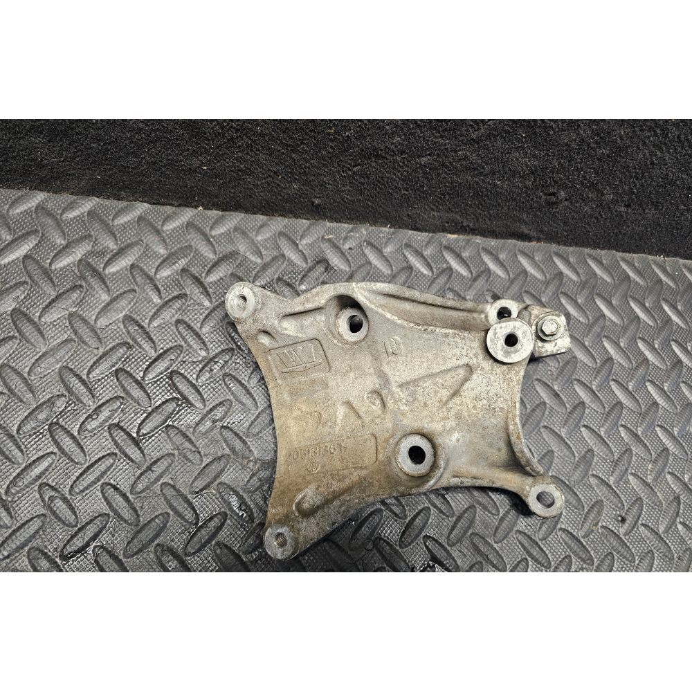 20513136F SUPPORTO MOTORE JEEP WRANGLER 3 (JK)(2007-2018) 2.8CRD VM50C