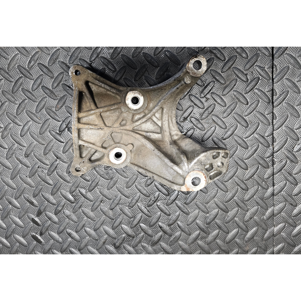 20513136F SUPPORTO MOTORE JEEP WRANGLER 3 (JK)(2007-2018) 2.8CRD VM50C