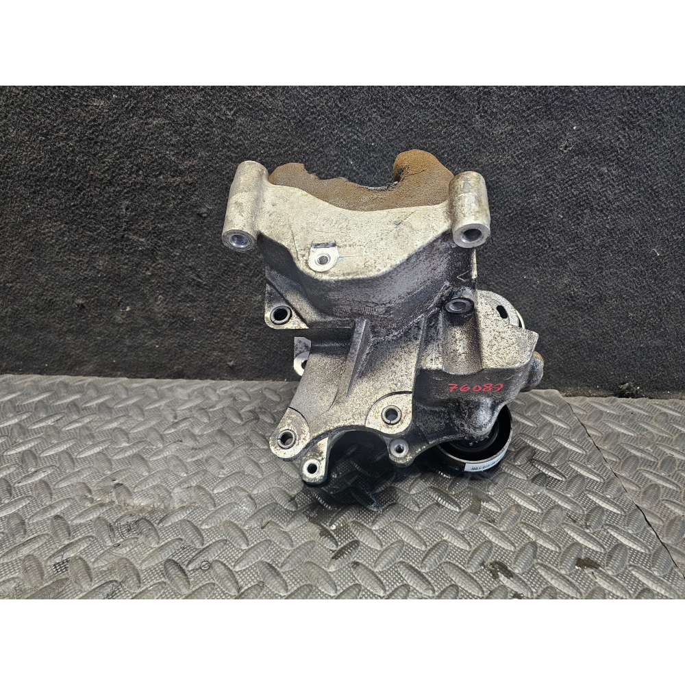 SUPPORTO POMPA SERVOSTERZO KIA HYUNDAI SANTA FE 2 (CM)(2005-2012) 2.2CRDI