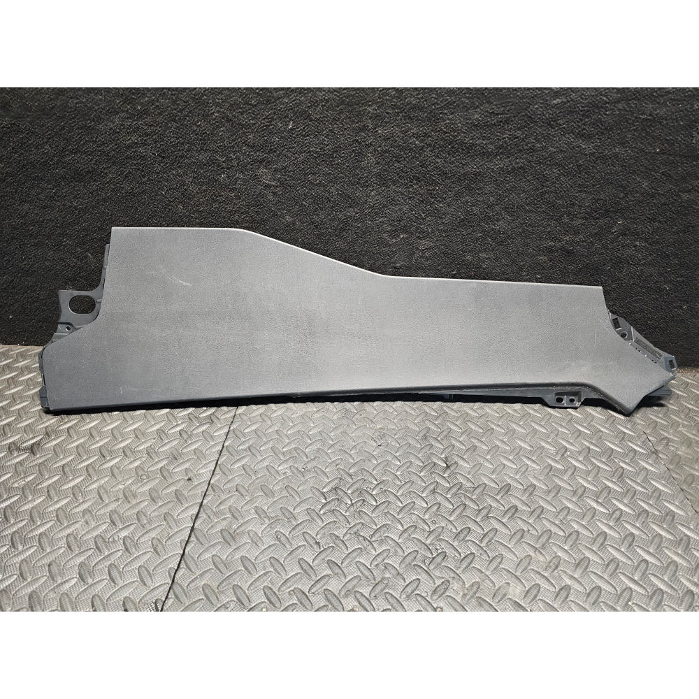 BDGG-64362 MODANATURA RIVESTIMENTO TUNNEL SINISTRA MAZDA 3 (BP)(2019>)